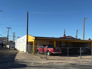 835 W CASTILLO Avenue, Belen, NM 87002