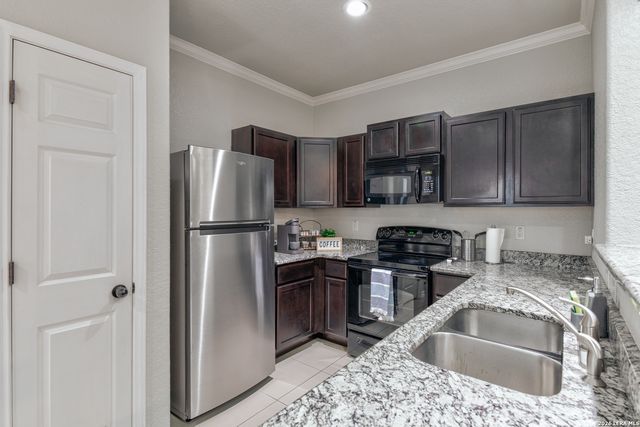 4824 APPLESEED CT, San Antonio, TX 78238