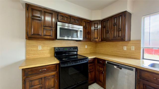 4425 Campion Lane, Fort Worth, TX 76137