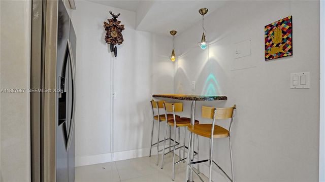 100 Bayview Drive 1931, Sunny Isles Beach, FL 33160