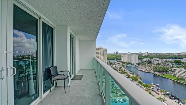 100 Bayview Drive 1931, Sunny Isles Beach, FL 33160