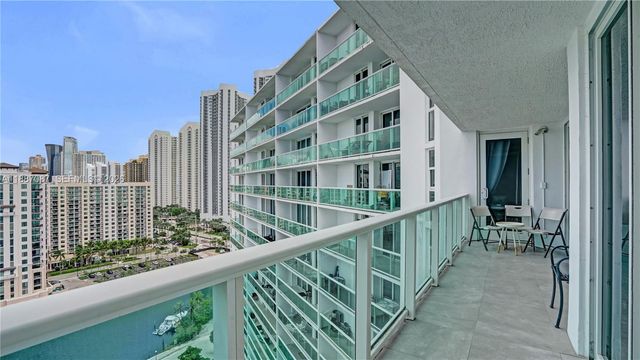 100 Bayview Drive 1931, Sunny Isles Beach, FL 33160
