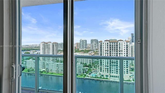 100 Bayview Drive 1931, Sunny Isles Beach, FL 33160