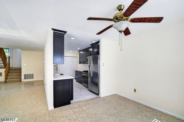 45 Chicopee Dr, Montgomery Twp., NJ 08540