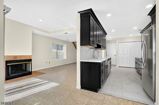 45 Chicopee Dr, Montgomery Twp., NJ 08540