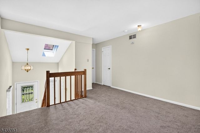 45 Chicopee Dr, Montgomery Twp., NJ 08540