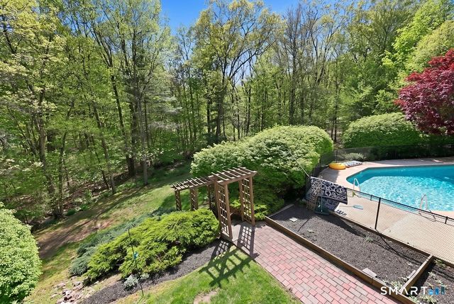12 Forest Ridge Road, Prospect, CT 06712