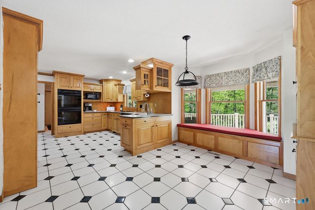 12 Forest Ridge Road, Prospect, CT 06712