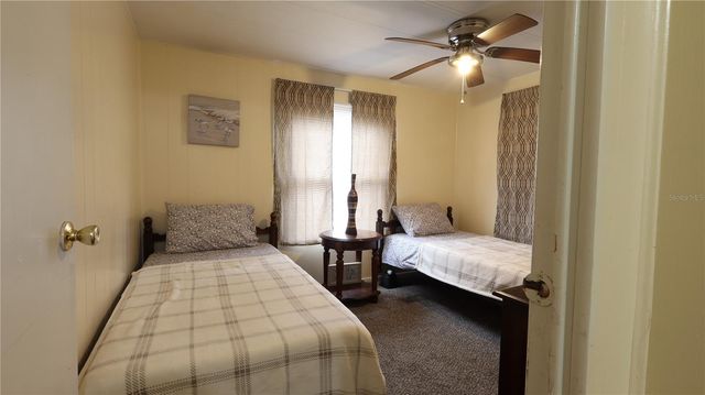 1158 CR 439, Lake Panasoffkee, FL 33538