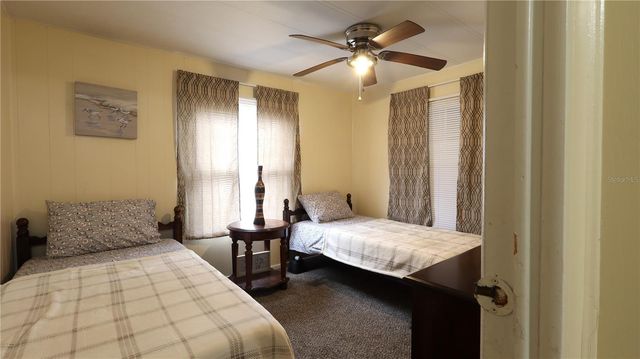 1158 CR 439, Lake Panasoffkee, FL 33538