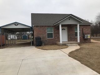 111 E Catalpa Street, Lexington, OK 73051