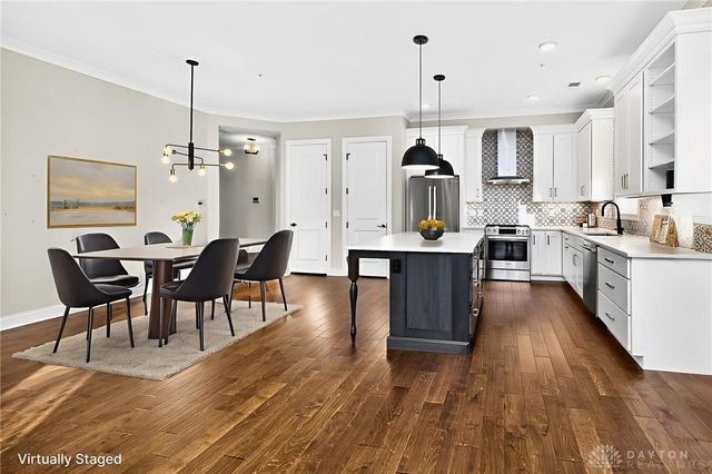 220 Vintage Club Drive 104, Cincinnati, OH 45249