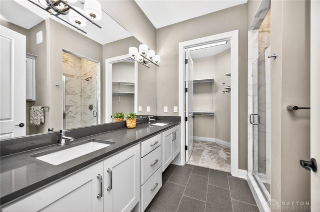 220 Vintage Club Drive 104, Cincinnati, OH 45249