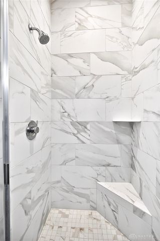 220 Vintage Club Drive 104, Cincinnati, OH 45249