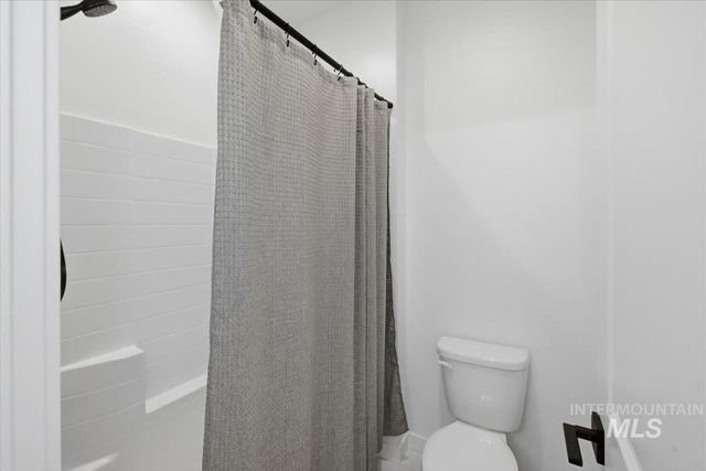 18135 N Begonia Way, Nampa, ID 83687