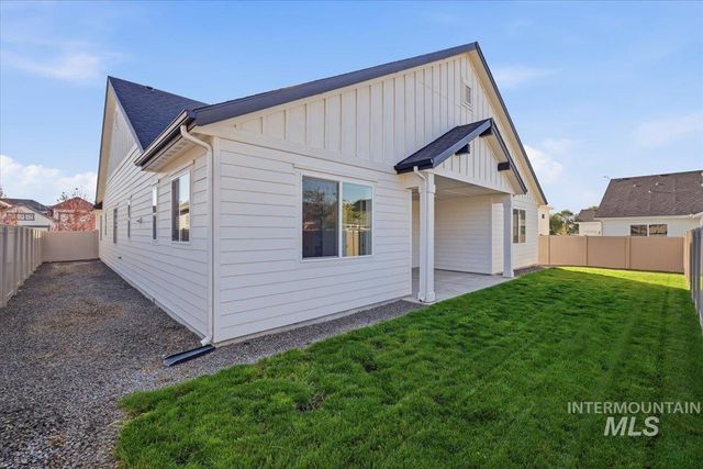 18135 N Begonia Way, Nampa, ID 83687