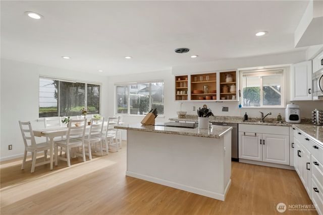 1717 E 59th Street, Tacoma, WA 98404