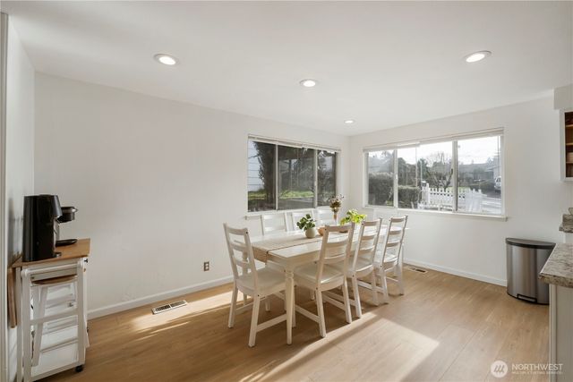 1717 E 59th Street, Tacoma, WA 98404