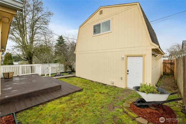 1717 E 59th Street, Tacoma, WA 98404