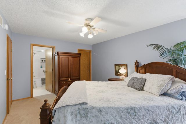 11802 W Pine St, Wichita, KS 67212