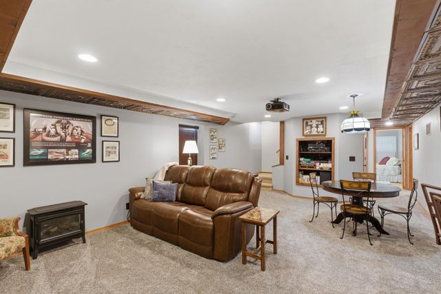11802 W Pine St, Wichita, KS 67212