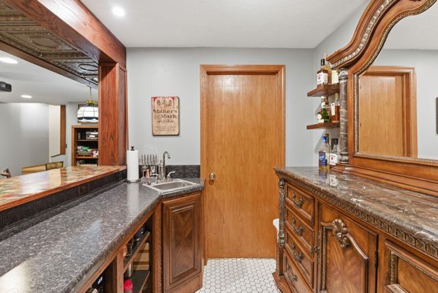 11802 W Pine St, Wichita, KS 67212