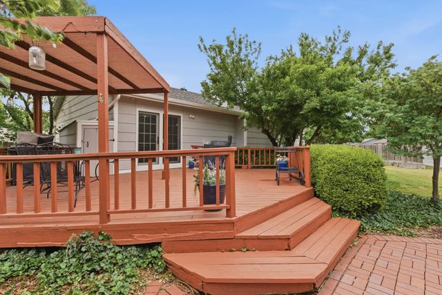 11802 W Pine St, Wichita, KS 67212
