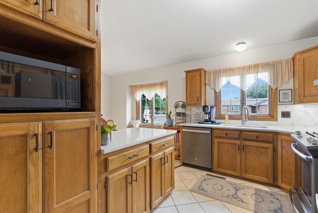 11802 W Pine St, Wichita, KS 67212