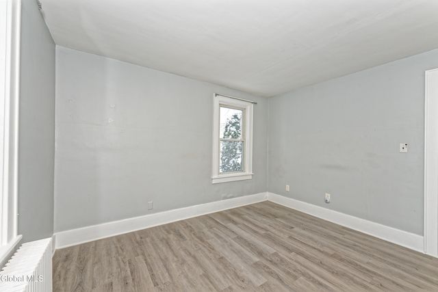 7 Pinehurst Road, Colonie, NY 12205