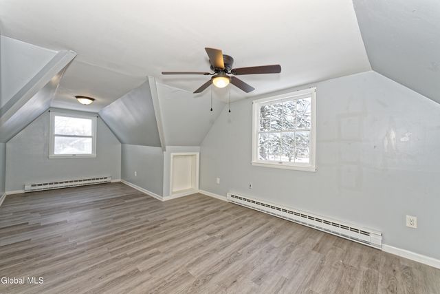 7 Pinehurst Road, Colonie, NY 12205