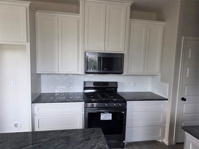 710 Mereet Dr, Corpus Christi, TX 78418