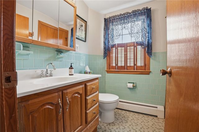 13 Peach Orchard Drive, East Providence, RI 02915