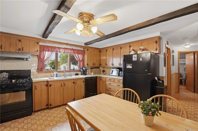 13 Peach Orchard Drive, East Providence, RI 02915