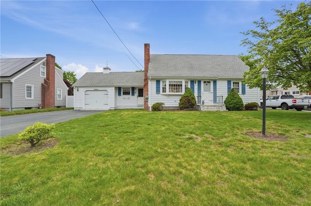 13 Peach Orchard Drive, East Providence, RI 02915