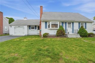 13 Peach Orchard Drive, East Providence, RI 02915