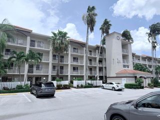6241 POINTE REGAL Circle 404, Delray Beach, FL 33484