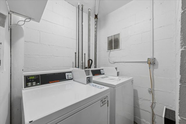 636 W Webster Avenue 304, Chicago, IL 60614