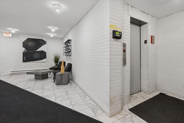 636 W Webster Avenue 304, Chicago, IL 60614