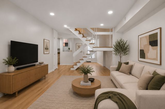 636 W Webster Avenue 304, Chicago, IL 60614
