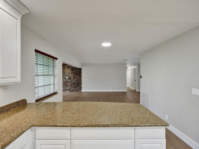 4440 NE 17th Terrace, Oakland Park, FL 33334