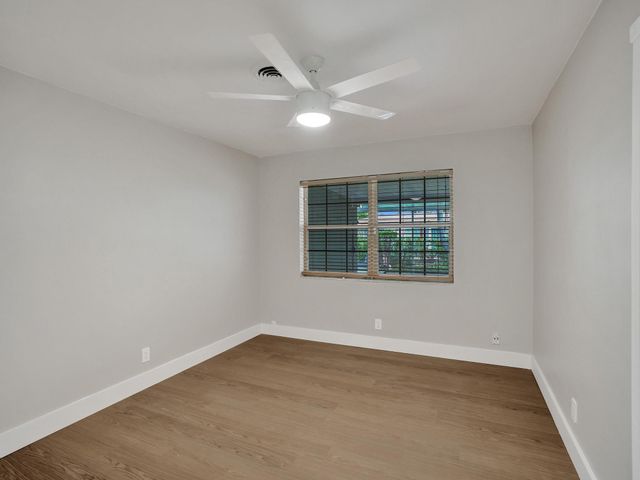 4440 NE 17th Terrace, Oakland Park, FL 33334