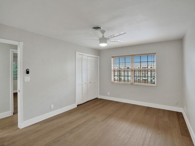 4440 NE 17th Terrace, Oakland Park, FL 33334
