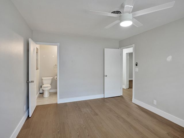 4440 NE 17th Terrace, Oakland Park, FL 33334