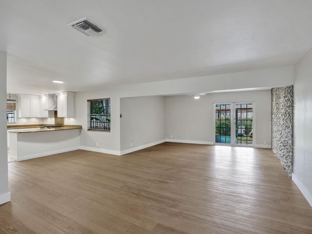 4440 NE 17th Terrace, Oakland Park, FL 33334