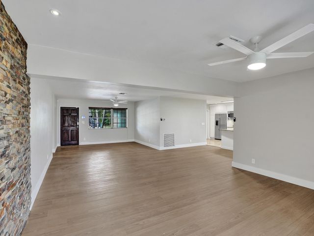 4440 NE 17th Terrace, Oakland Park, FL 33334