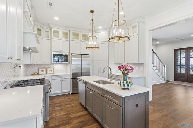 205 Marsheutz Avenue SW, Huntsville, AL 35801