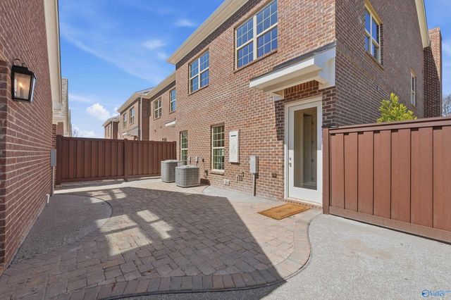 205 Marsheutz Avenue SW, Huntsville, AL 35801