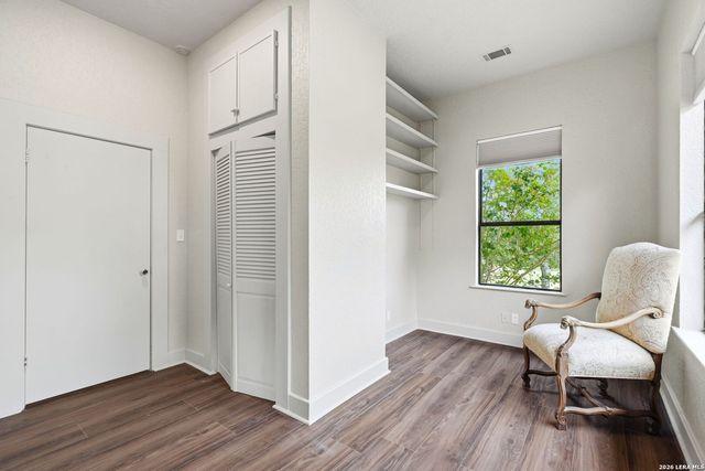 2939 Rolling Oaks Dr, New Braunfels, TX 78132