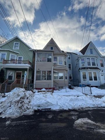 24 Doremus St, Paterson City, NJ 07522