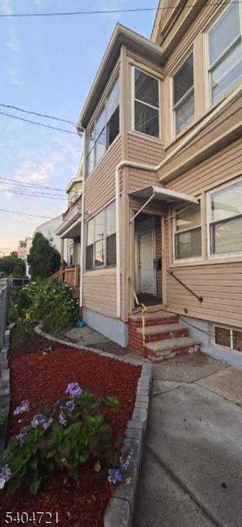 24 Doremus St, Paterson City, NJ 07522 — photo 3